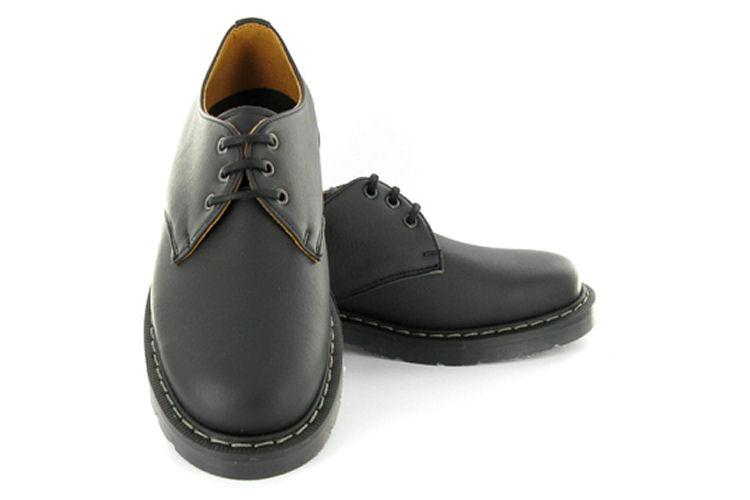 Airseal 3 Eye Shoe - Zwart - van vegetarian Shoes