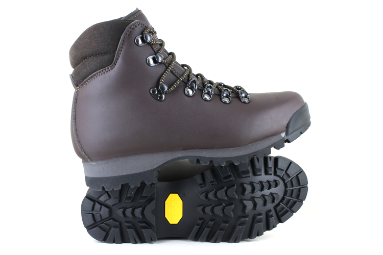 Vegetarian Shoes Snowdon Boot – Brown