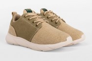 8000Kicks Explorer V2 - Beige & Green